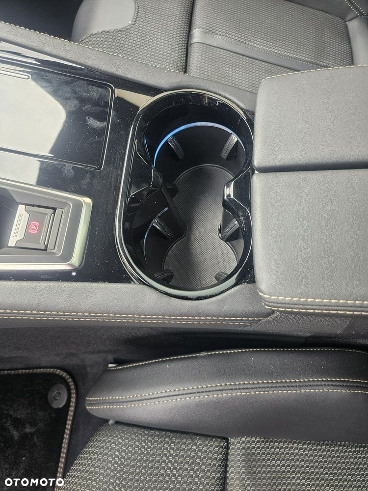 Peugeot 508 1.6 PureTech GT S&S EAT8 - 17