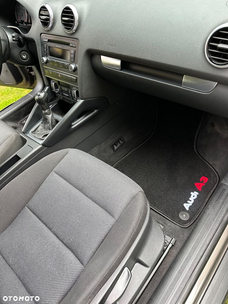Audi A3 Sportback 1.6 TDI DPF Attraction - 37