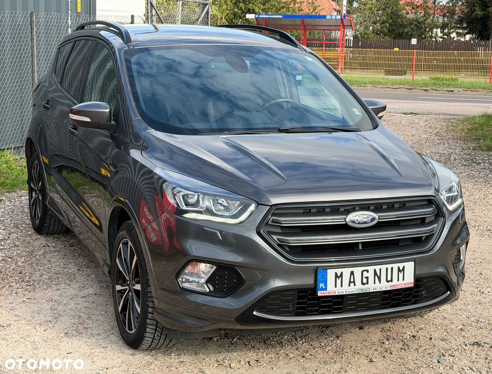 Ford Kuga 1.5 EcoBoost 2x4 ST-Line - 35