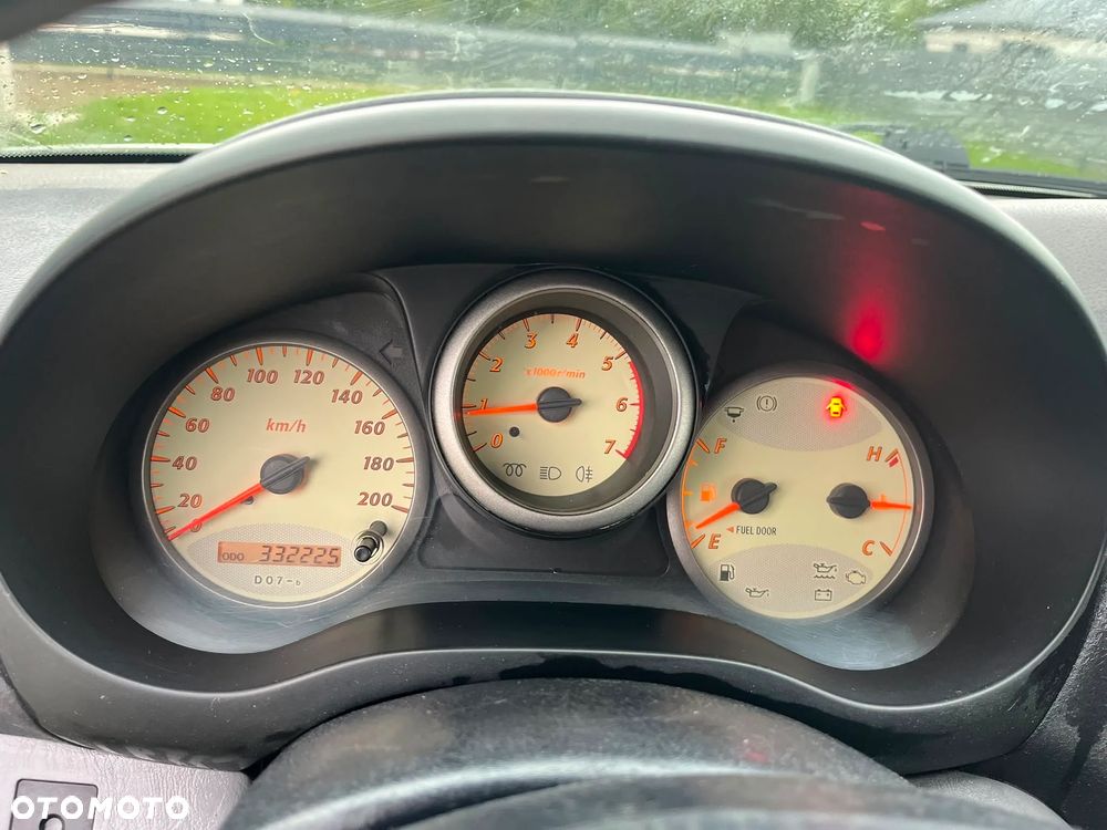 Toyota RAV4 2.0 D-4D 4x4 - 5
