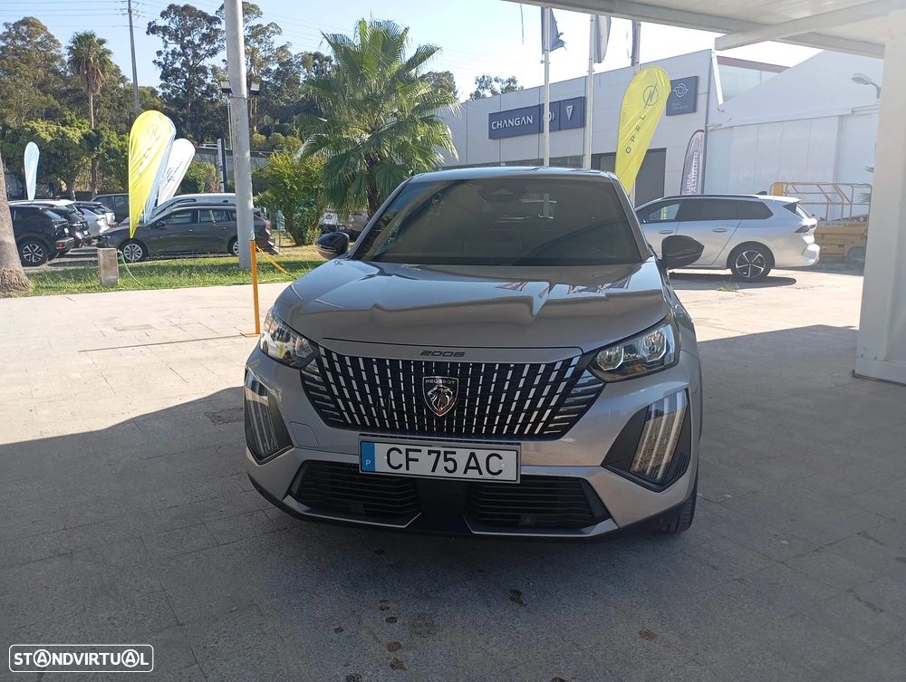 Peugeot 2008 - 4