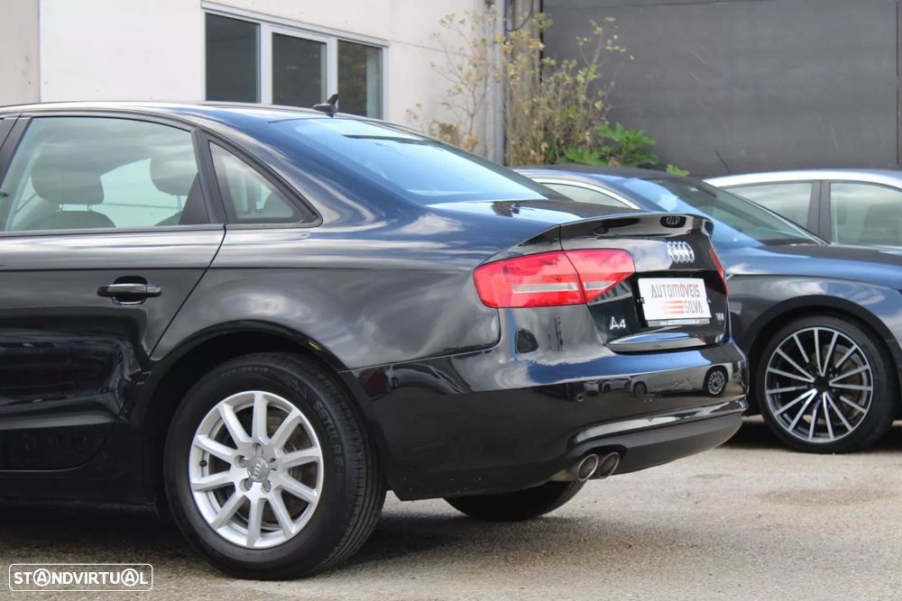 Audi A4 2.0 TDI Advance - 11