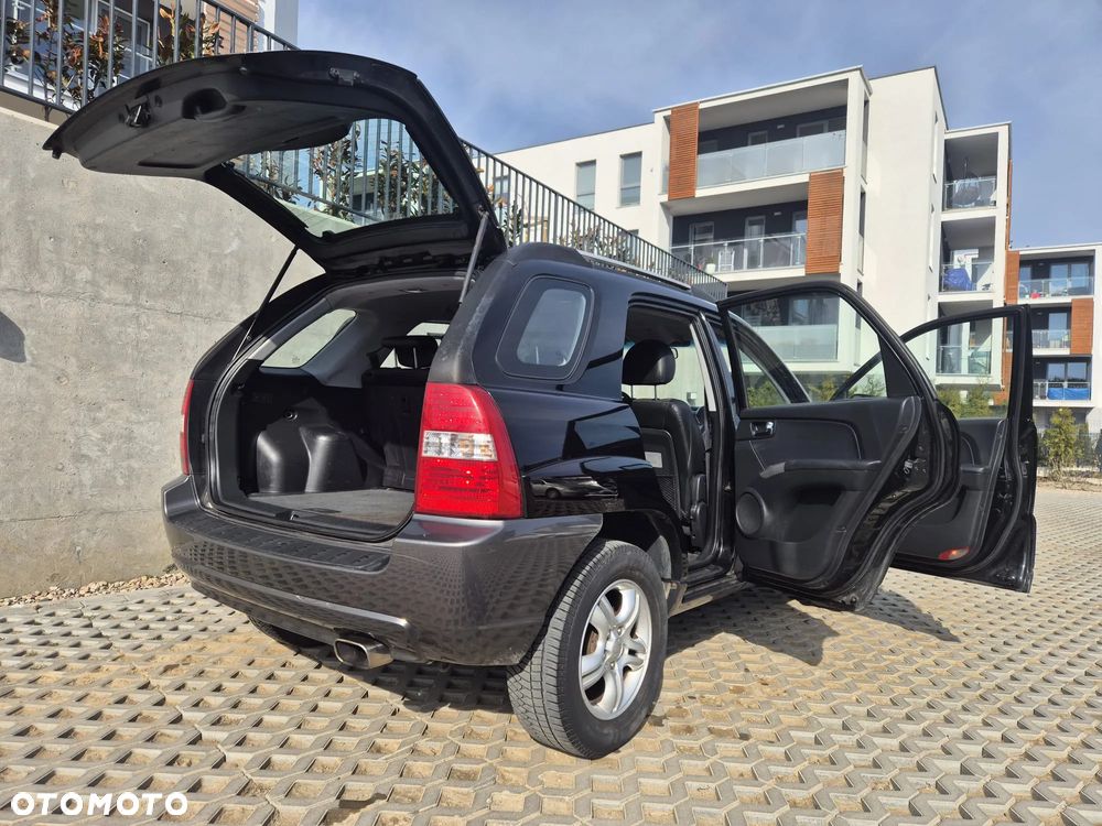 Kia Sportage 2.0 2WD LX - 11