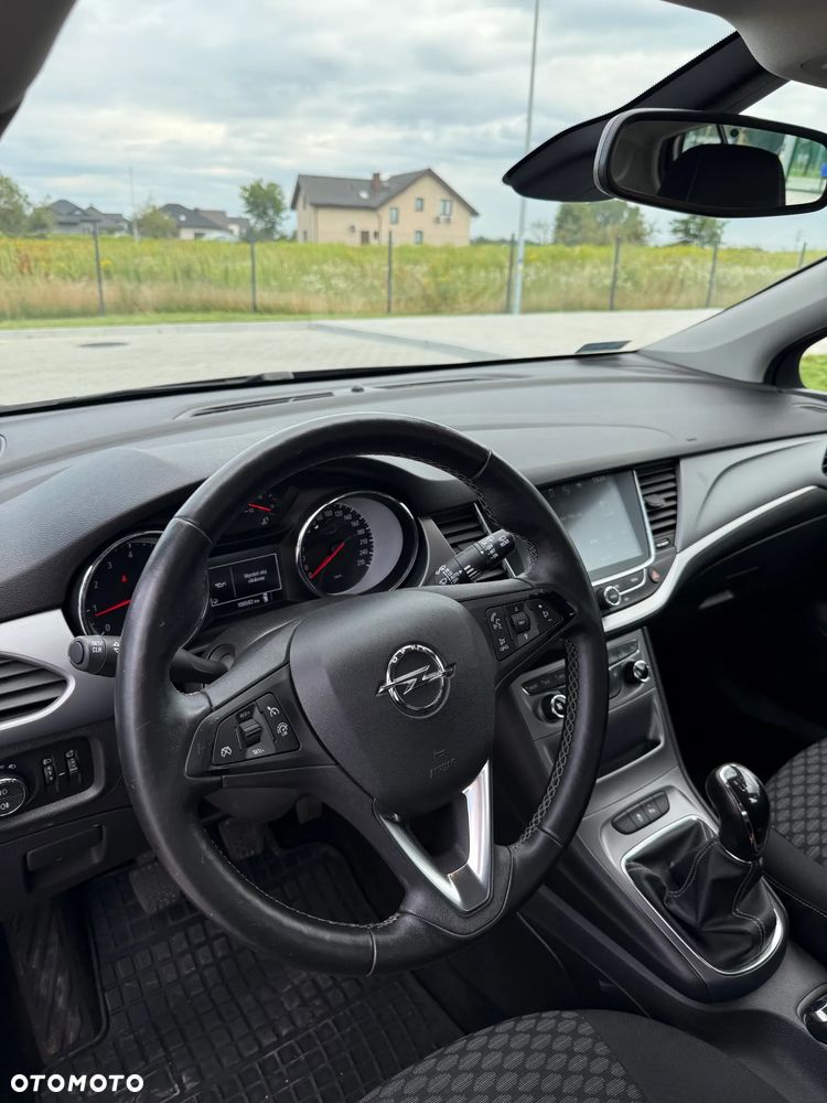 Opel Astra 1.4 T Enjoy - 7