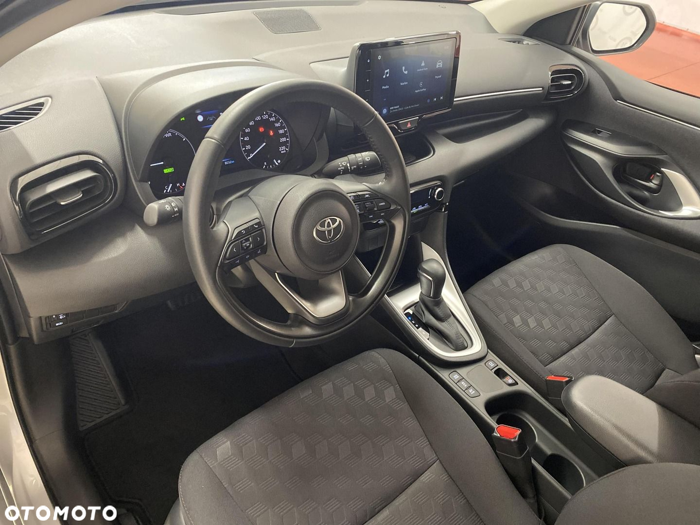Toyota Yaris Hybrid 1.5 Comfort - 10
