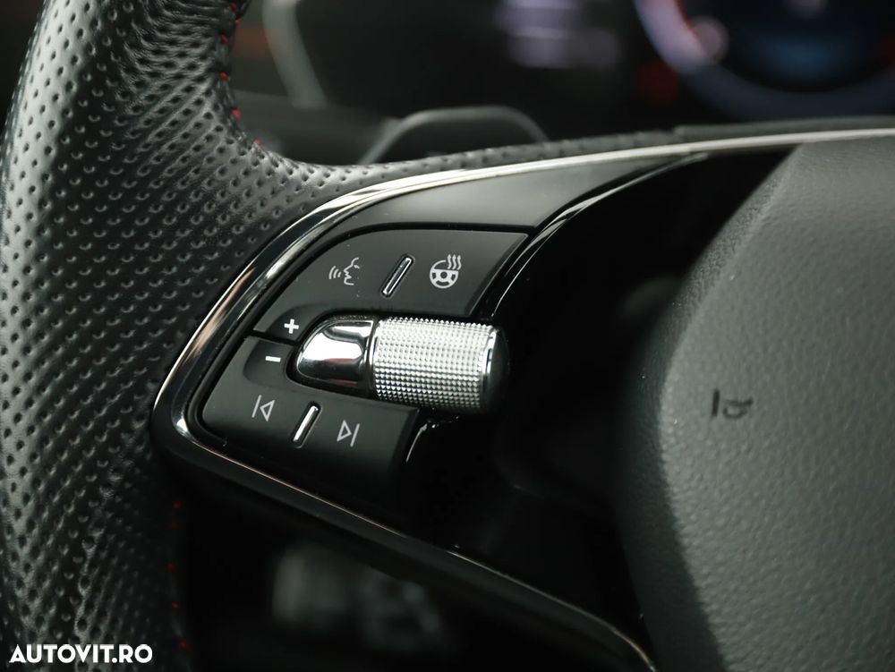 Skoda Octavia 2.0 245 TSI DSG RS - 14