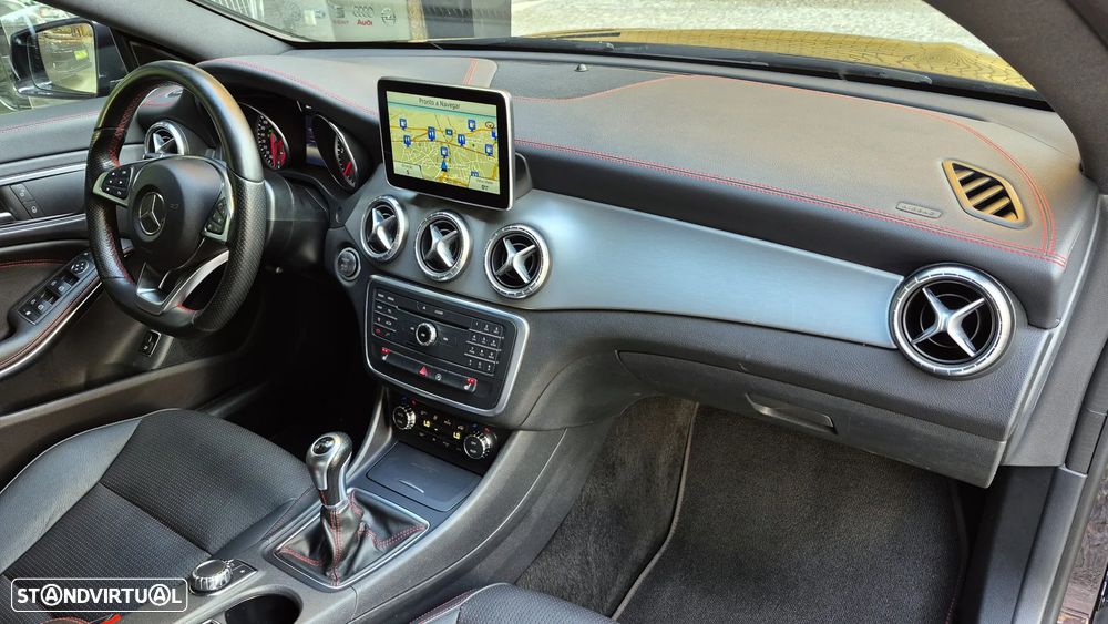 Mercedes-Benz CLA 180 CDI AMG Line - 16