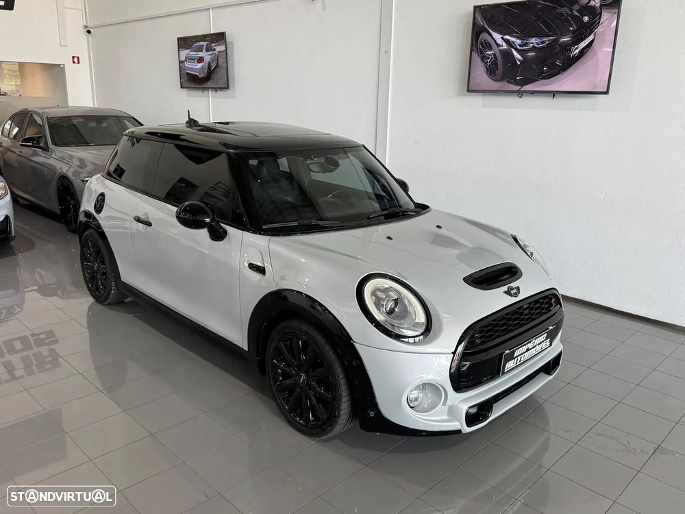 MINI 3 Portas Cooper SD Auto - 5