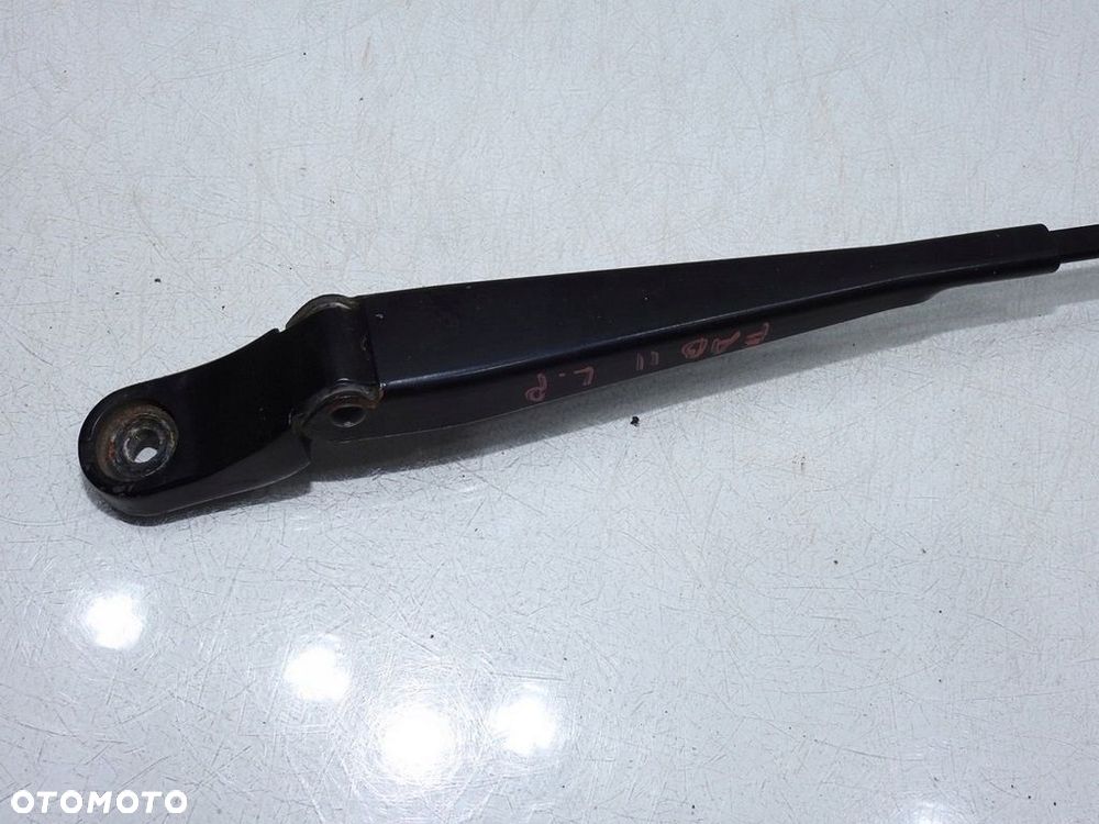 RAMIĘ WYCIERACZKI LEWE SKODA FABIA II - 5