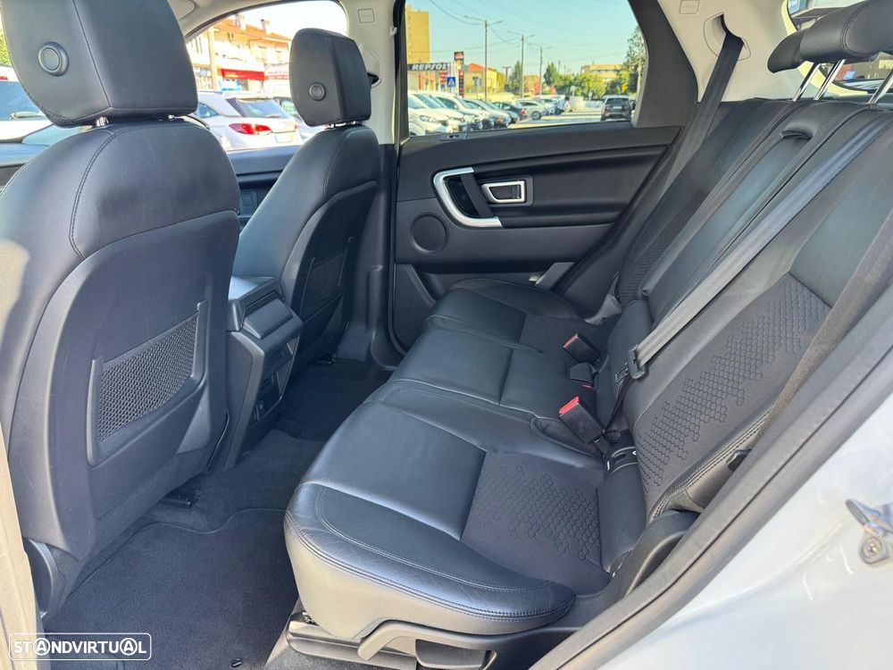 Land Rover Discovery Sport 2.0 eD4 HSE Luxury - 10