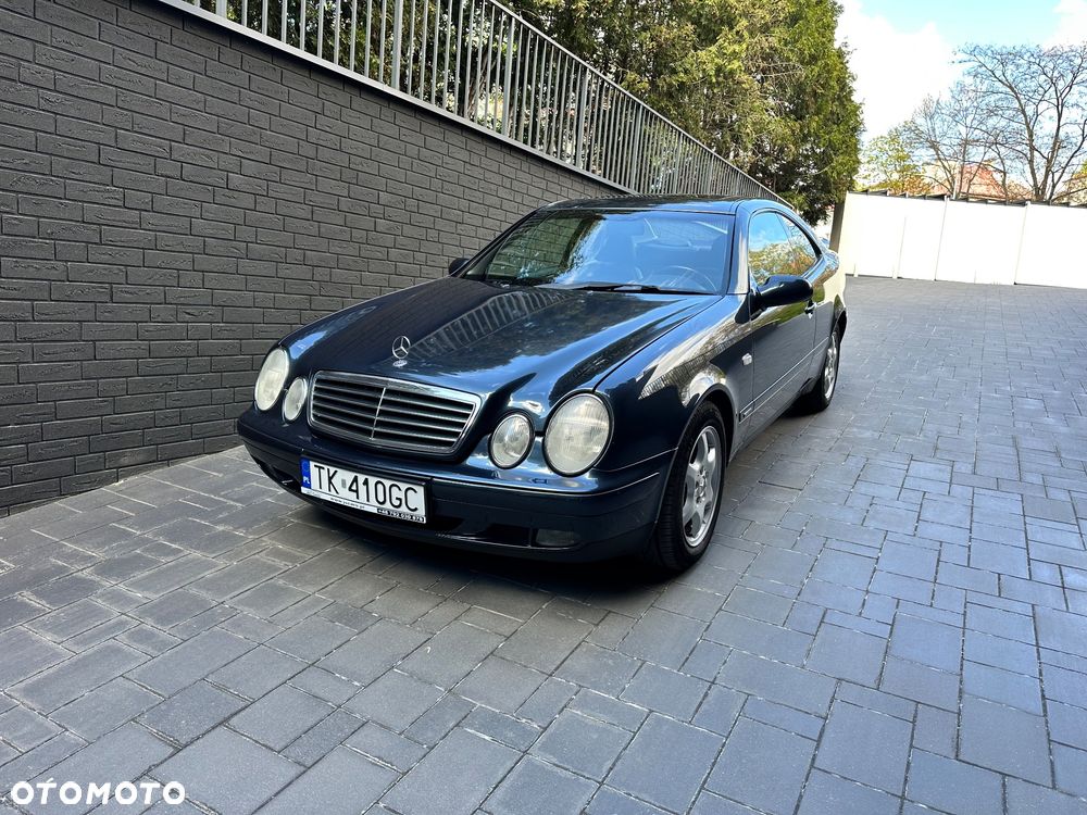 Mercedes-Benz CLK - 2