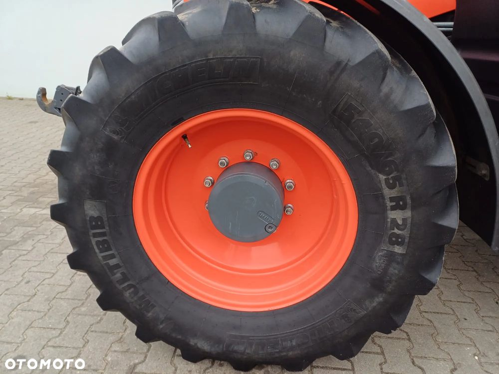 Kubota M7152 - 21