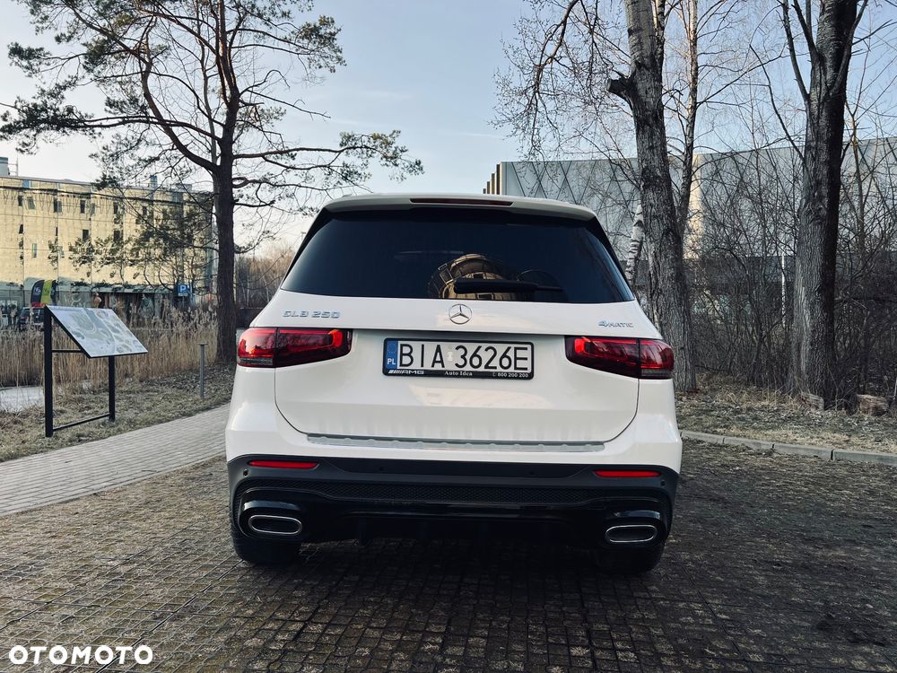Mercedes-Benz GLB 250 4Matic 8G-DCT Edition AMG Line - 6