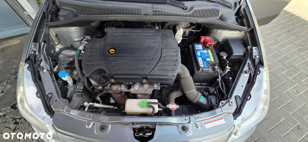 Fiat Sedici 1.6 16V 4x2 Emotion - 34