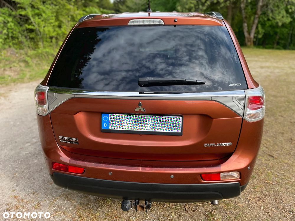 Mitsubishi Outlander 2.0 Intense - 8