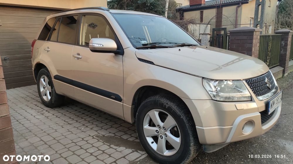 Suzuki Grand Vitara 2.4 Premium - 2