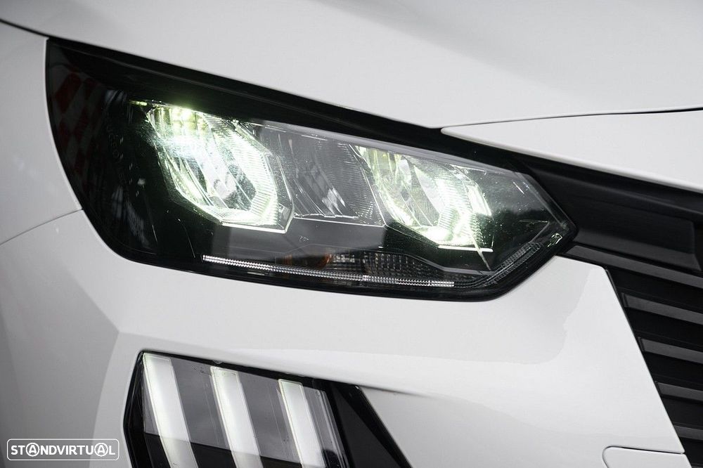 Peugeot 208 1.2 PureTech Active Pack - 10