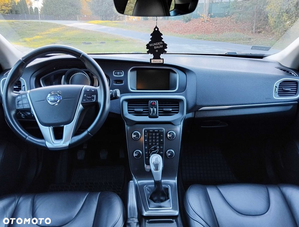 Volvo V40 - 8