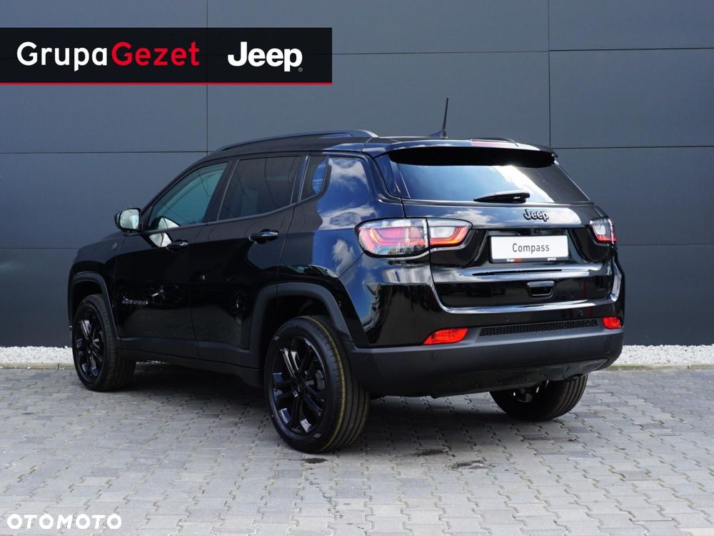 Jeep Compass - 3