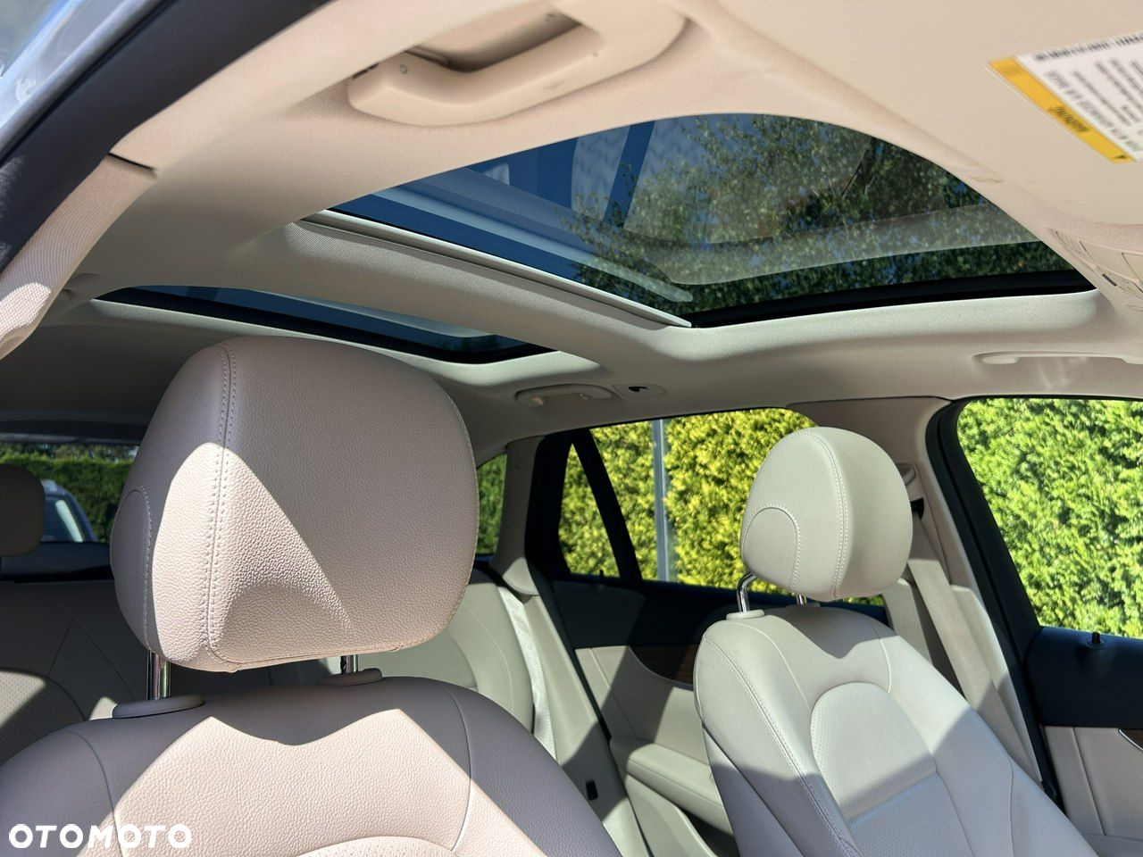 Mercedes-Benz GLC 300 4-Matic - 9