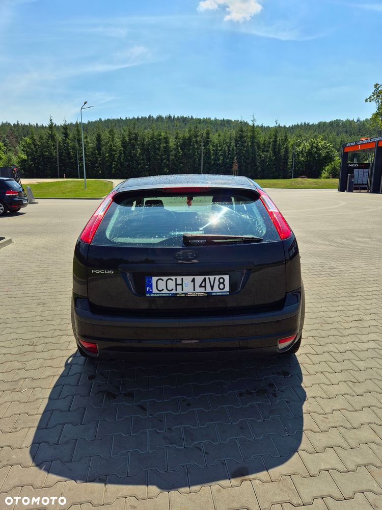 Ford Focus 1.6 Ambiente - 3