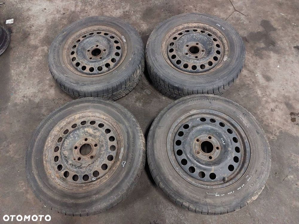 OPONY ZIMOWE 4 SZT 195/65R15 KORMORAN SNOWPRO B2 - 1