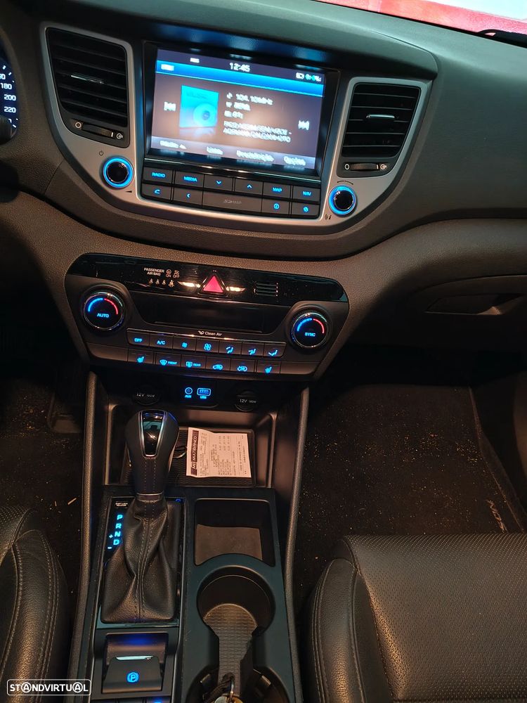Hyundai Tucson 1.7 CRDi Premium DCT - 11