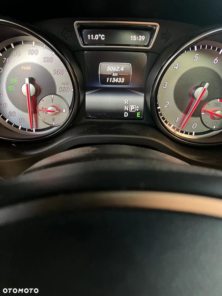 Mercedes-Benz CLA 250 7G-DCT AMG Line - 28