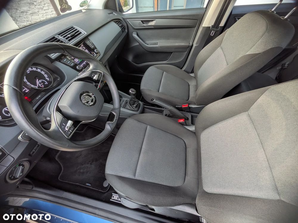 Skoda Fabia 1.0 MPI Active - 11
