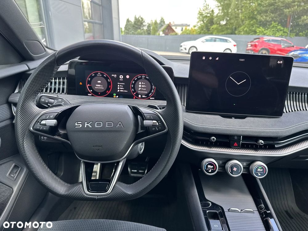 Skoda Superb 2.0 TSI Sportline DSG - 9