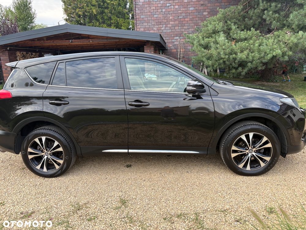 Toyota RAV4 2.2 D-4D 4x4 Automatik Comfort - 5