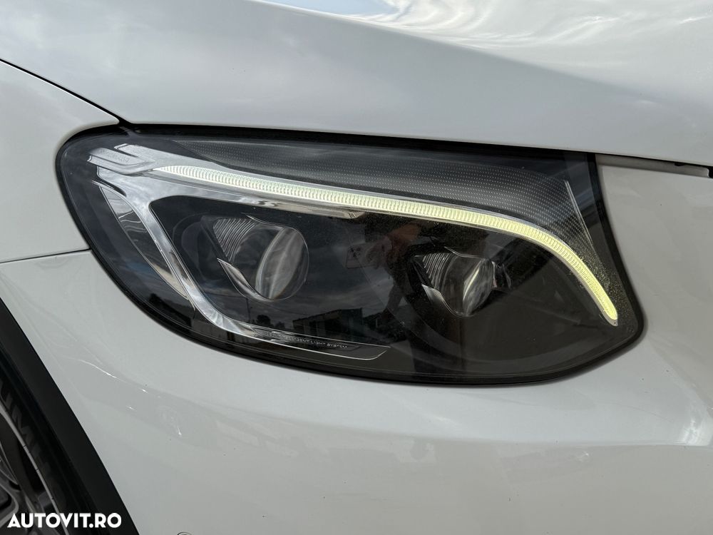 Mercedes-Benz GLC 220 d 4Matic 9G-TRONIC - 18