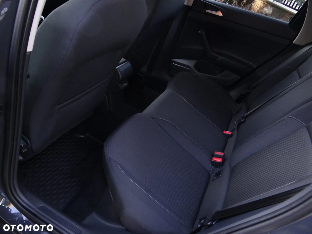 Volkswagen Polo 1.6 TDI SCR Comfortline - 26