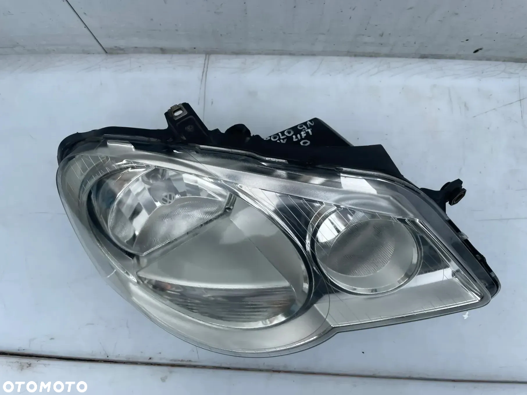 LAMPA PRAWY PRZÓD VW POLO IV 9N LIFT 6Q1941008AK - 6