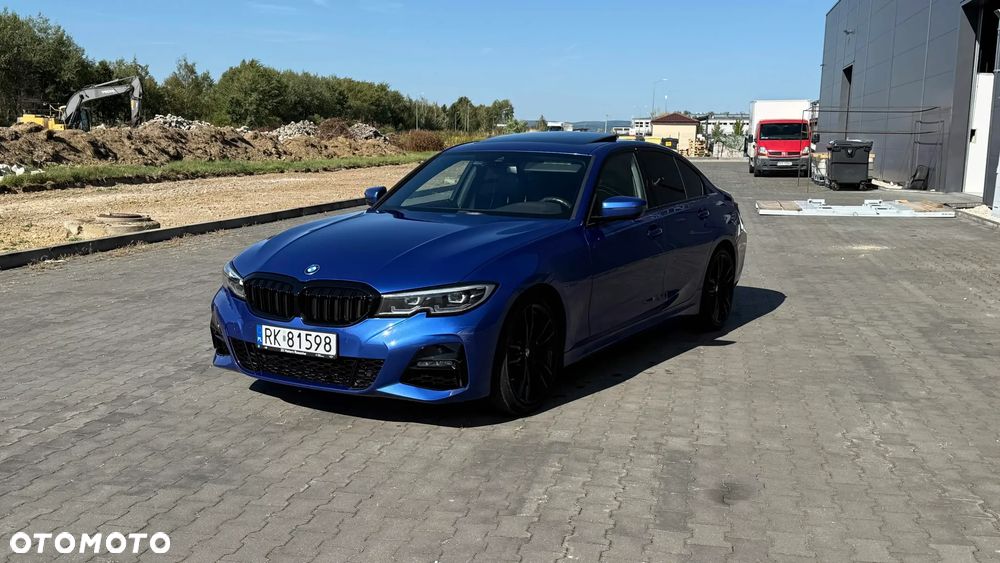 BMW Seria 3 330i xDrive M Sport - 3