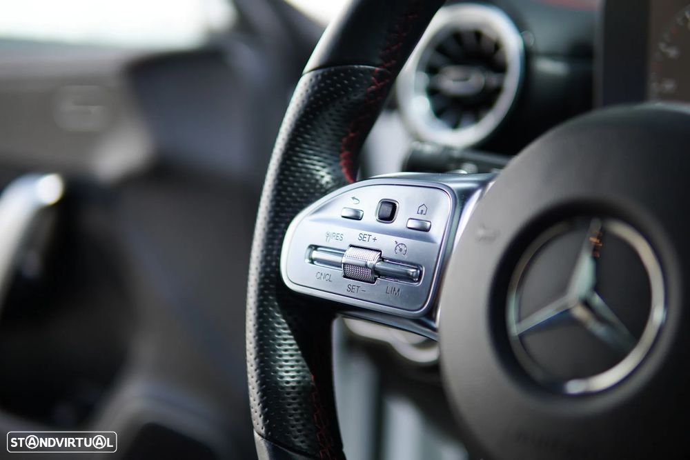 Mercedes-Benz CLA 250 e 8G-DCT AMG Line - 25