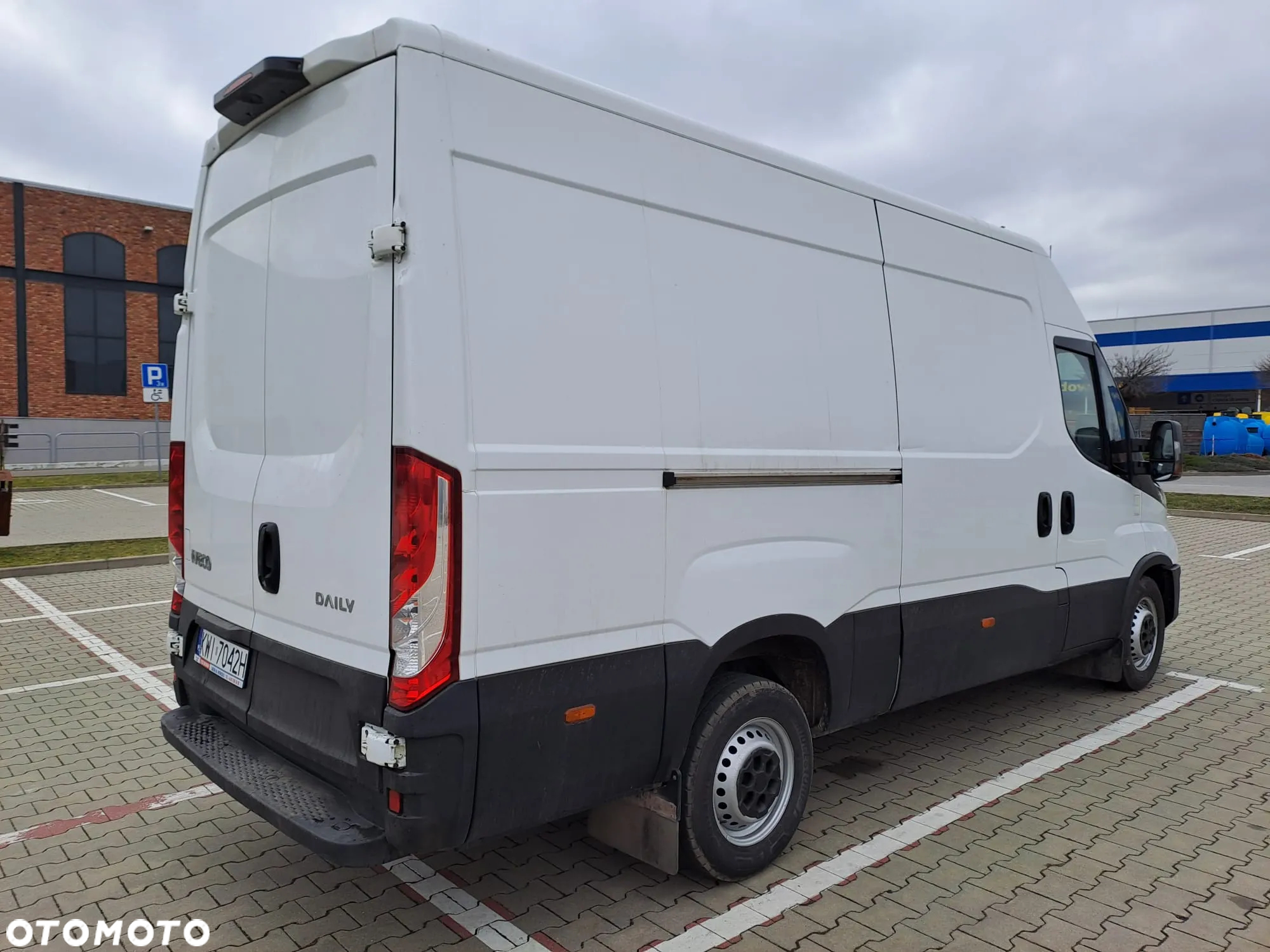 Iveco 35s16 - 3