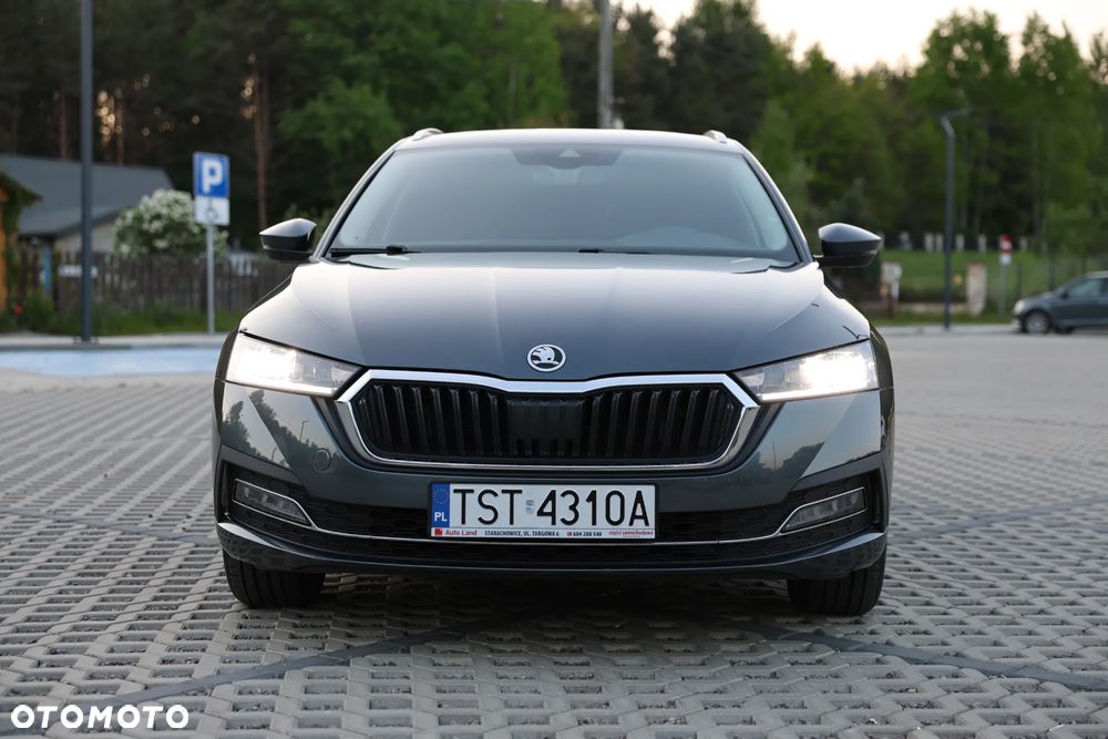 Skoda Octavia 2.0 TDI SCR Ambition DSG - 2