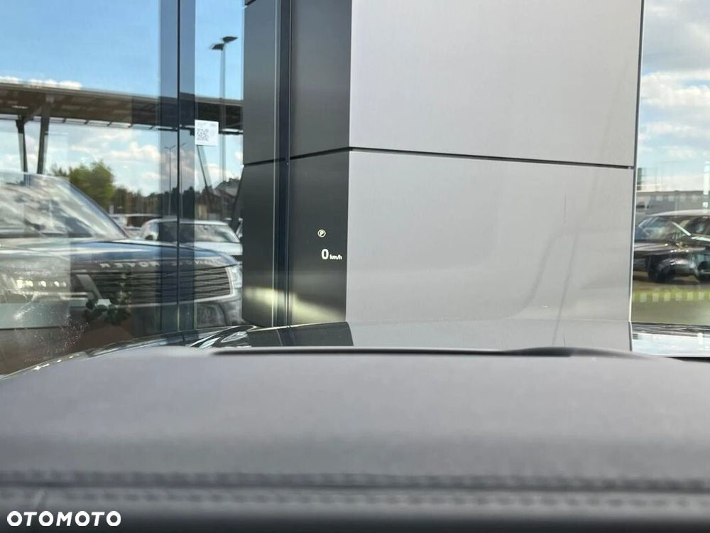 Land Rover Range Rover - 11