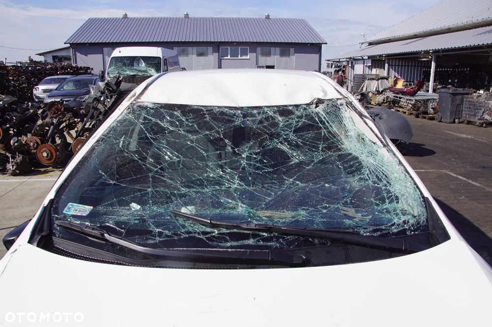 Auto na części - Toyota Corolla E16 XI Lift 1.6 Valvematic 132 KM 1ZR-FAE 3040020110 040 2016R Drzwi Szyby Klapa Zderzak Silnik Skrzynia Komputer Licznik Radio Konsola Moduł - 14