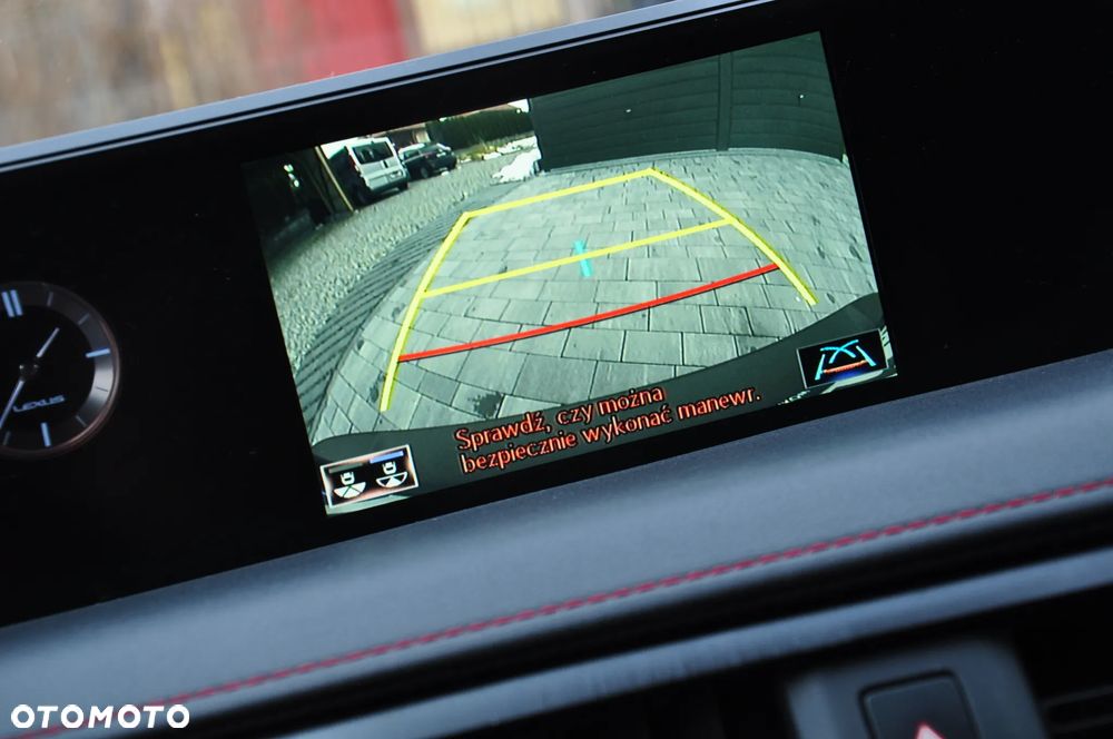 Lexus UX 200 GPF F Sport Design+ 2WD - 28