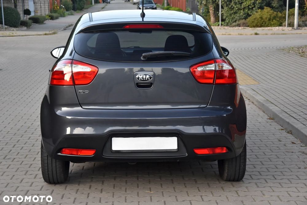 Kia Rio 1.2 Dream-Team Edition - 13