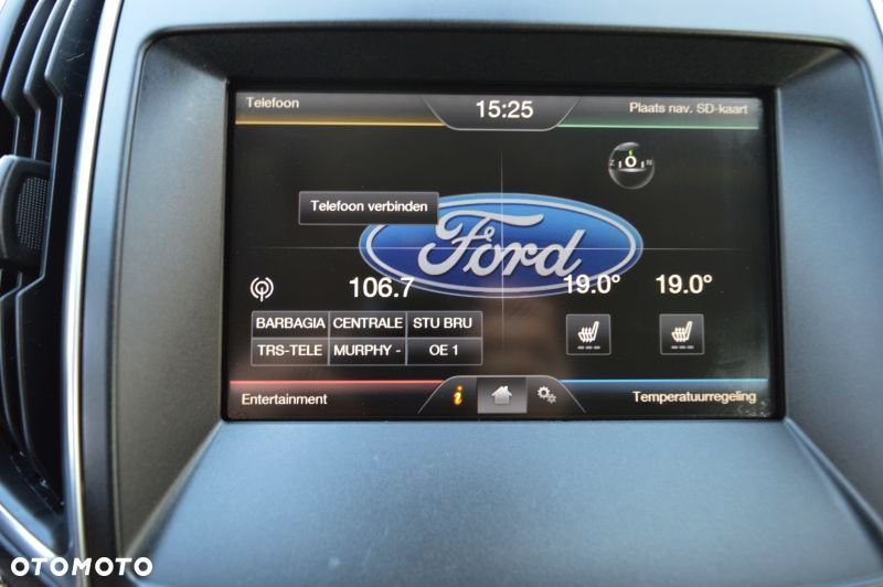 Ford S-Max - 38
