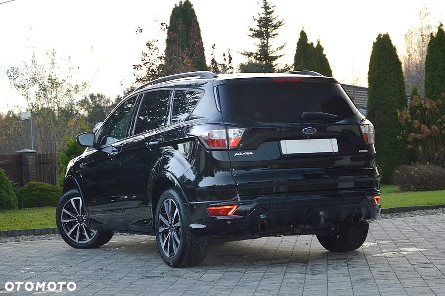 Ford Kuga 1.5 EcoBoost 2x4 ST-Line - 10