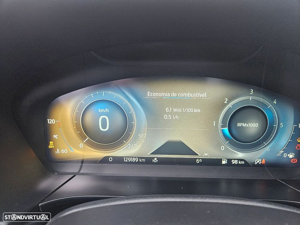 Ford Kuga 1.5 TDCi EcoBlue ST-Line - 41