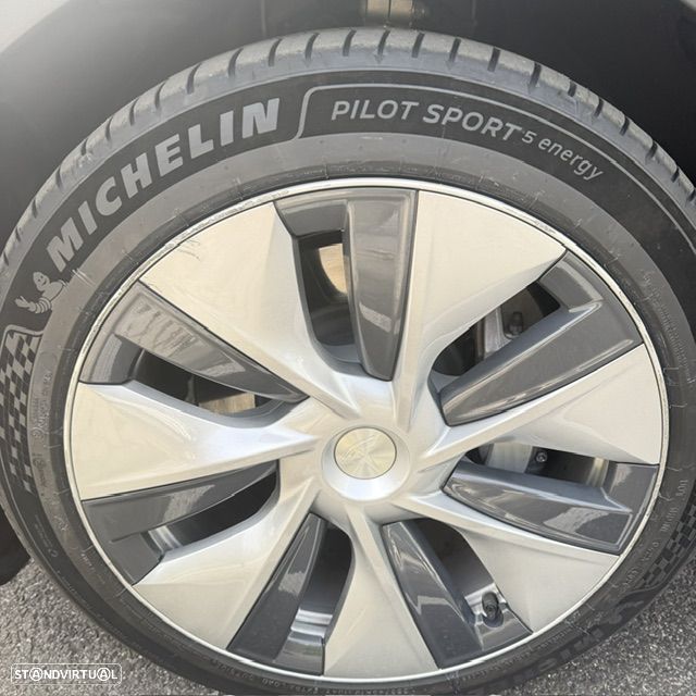 Tesla Model Y Long Range Tração Integral - 7