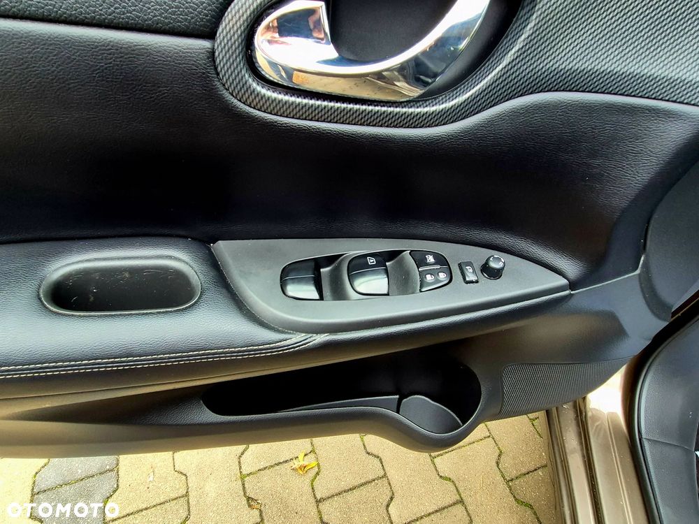 Nissan Pulsar 1.6 DIG-T N-TEC - 24