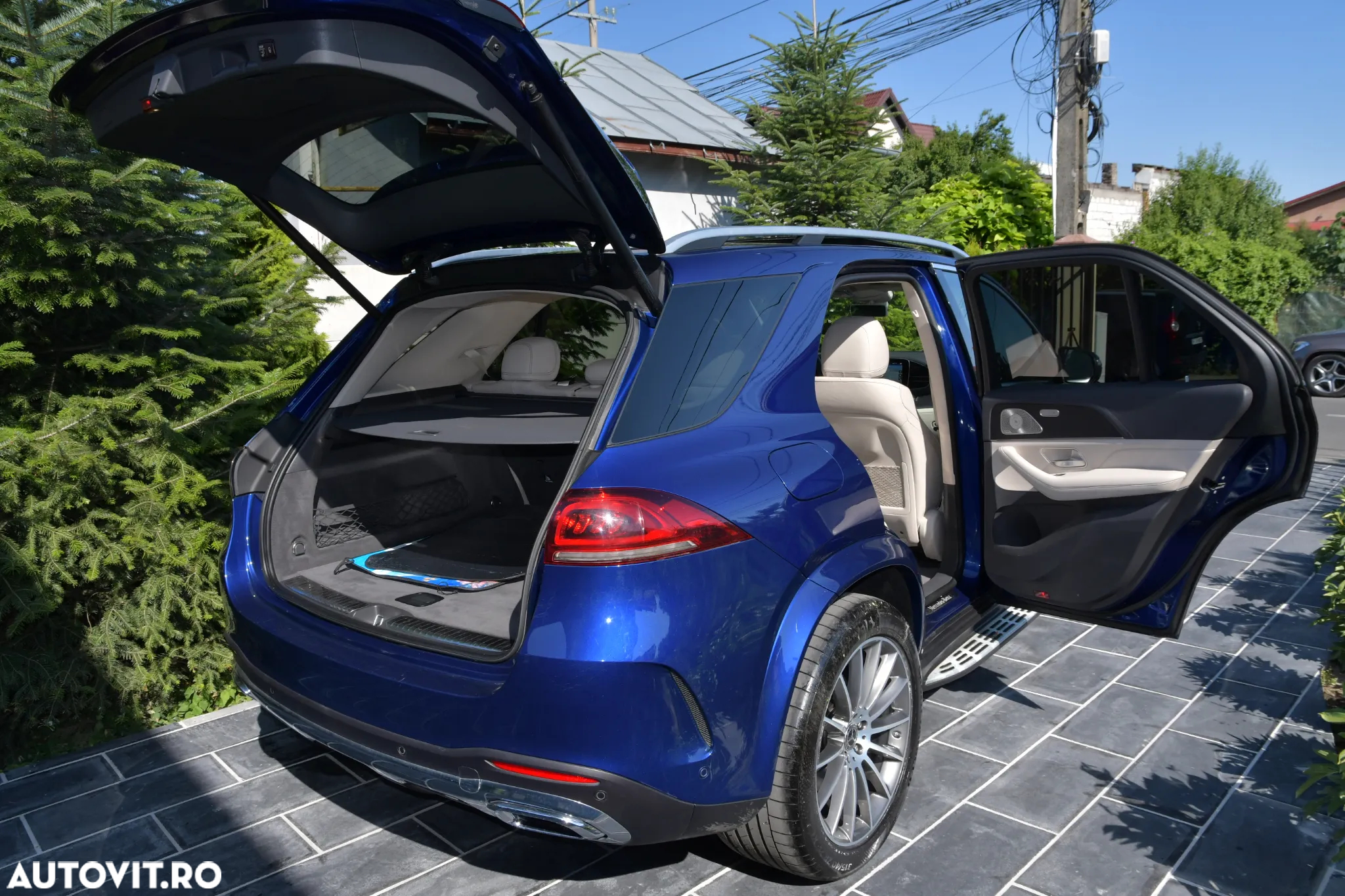 Mercedes-Benz GLE 350 d 4MATIC - 9