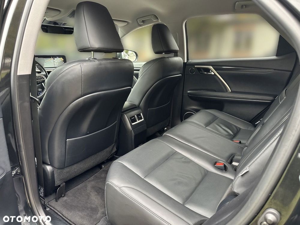 Lexus RX 2021