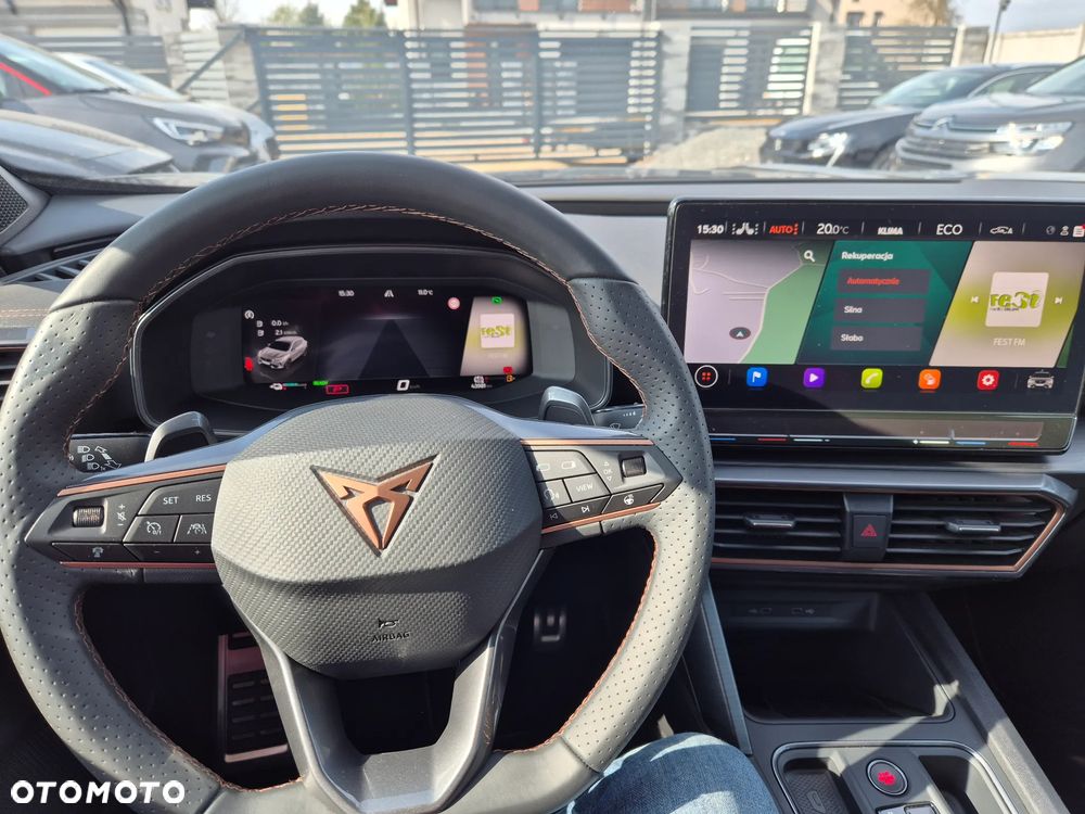 Cupra Formentor VZ 1.4 e-Hybrid DSG Priority - 22